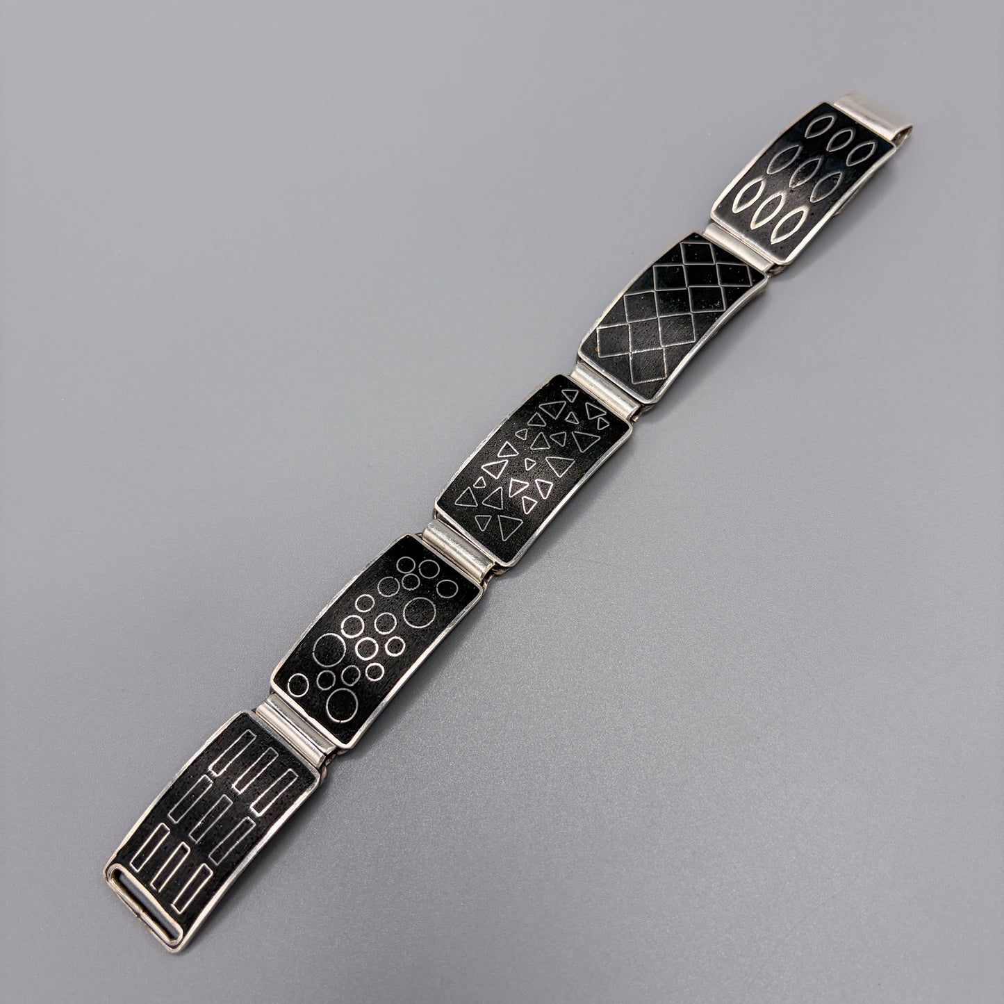 Estate German Black Matte Enamel & Sterling Silver Small Link Bracelet No 3