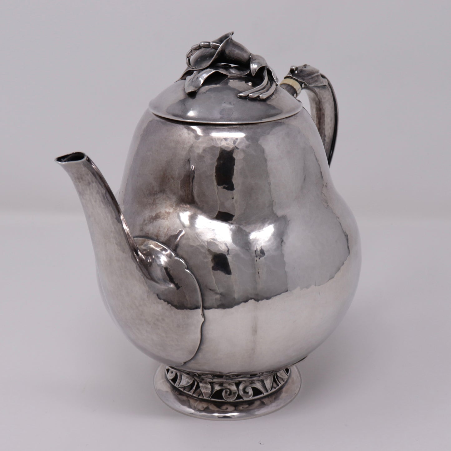 Estate Peer Smed Handwrought Sterling Silver Large Teapot with Jack and the Pulpit Motif