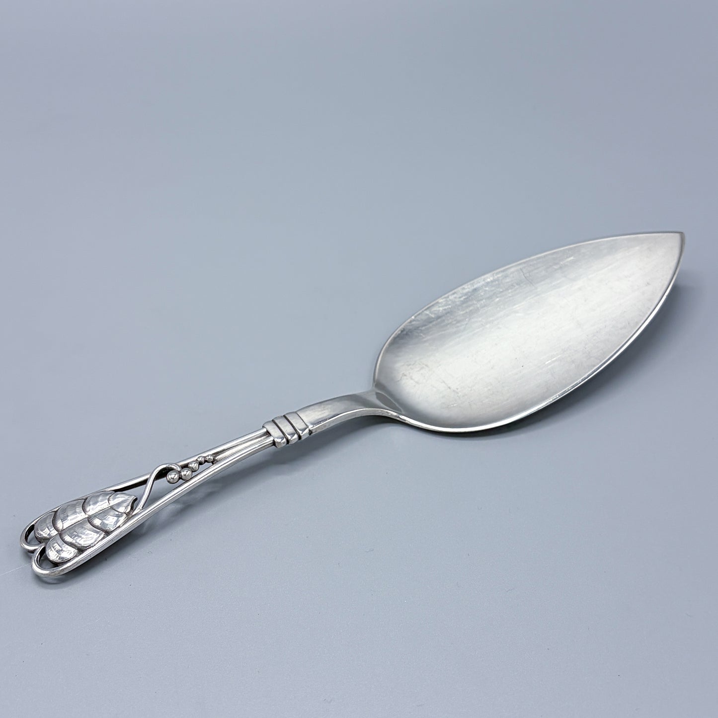 Estate Georg Jensen Sterling Silver Foliate Ornamental Pie Server No 71