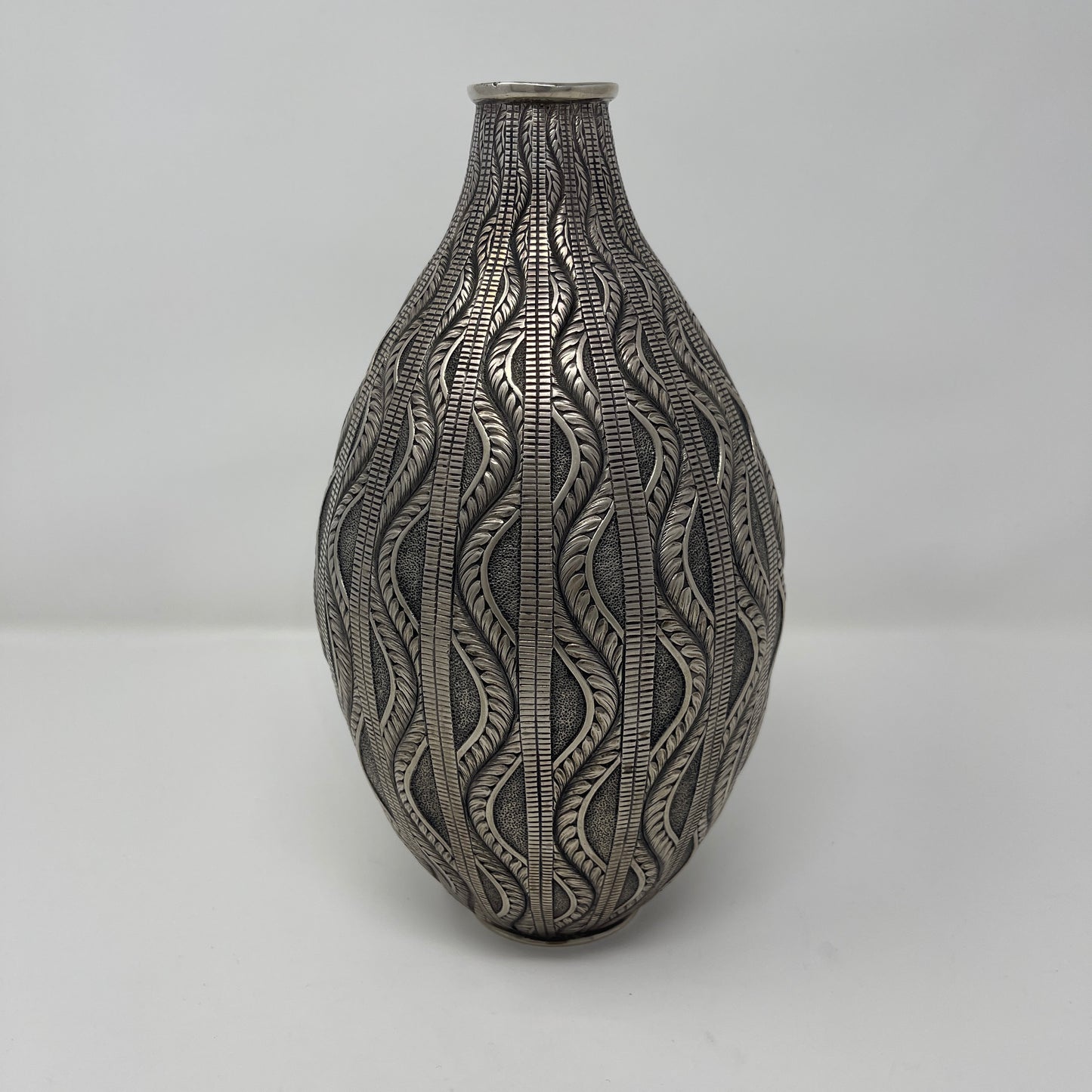 Estate 833 SIlver Portuguese Vase with Art Deco Relief