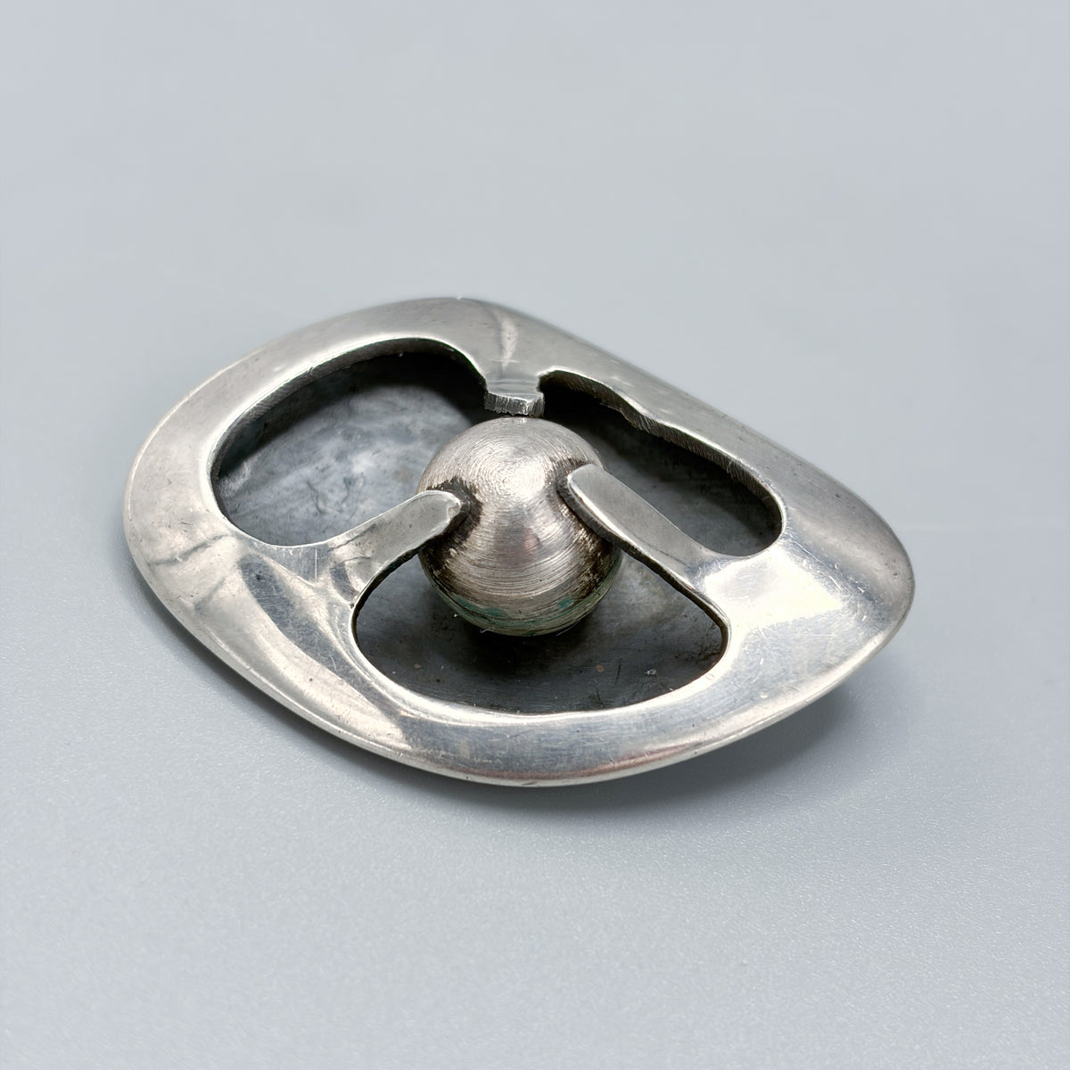 Estate Sterling Silver MCM Oyster Brooch by Sigi Pineda