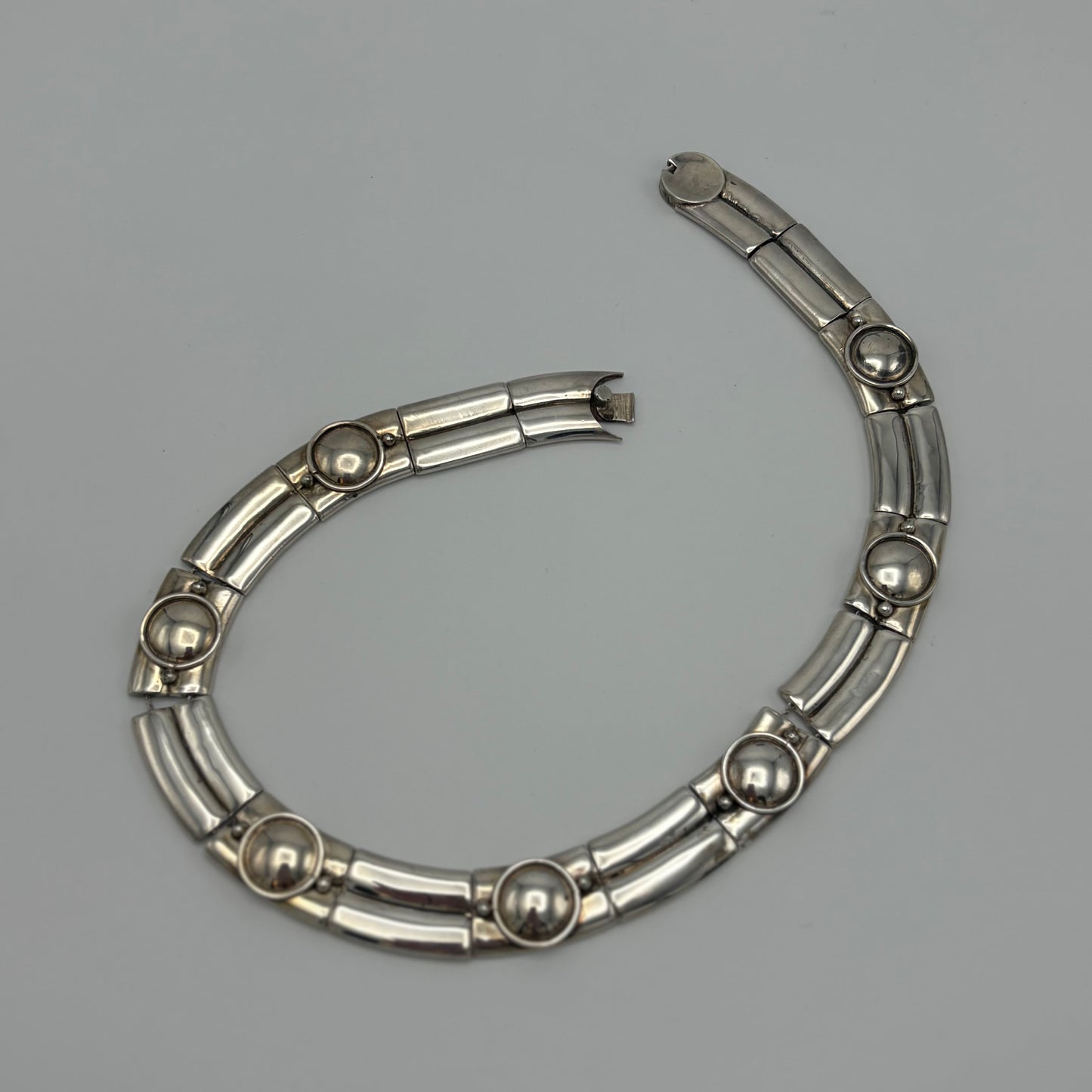 Estate Sterling Silver William Spratling Successors Modern Articulated Collar Necklace, invisible clasp