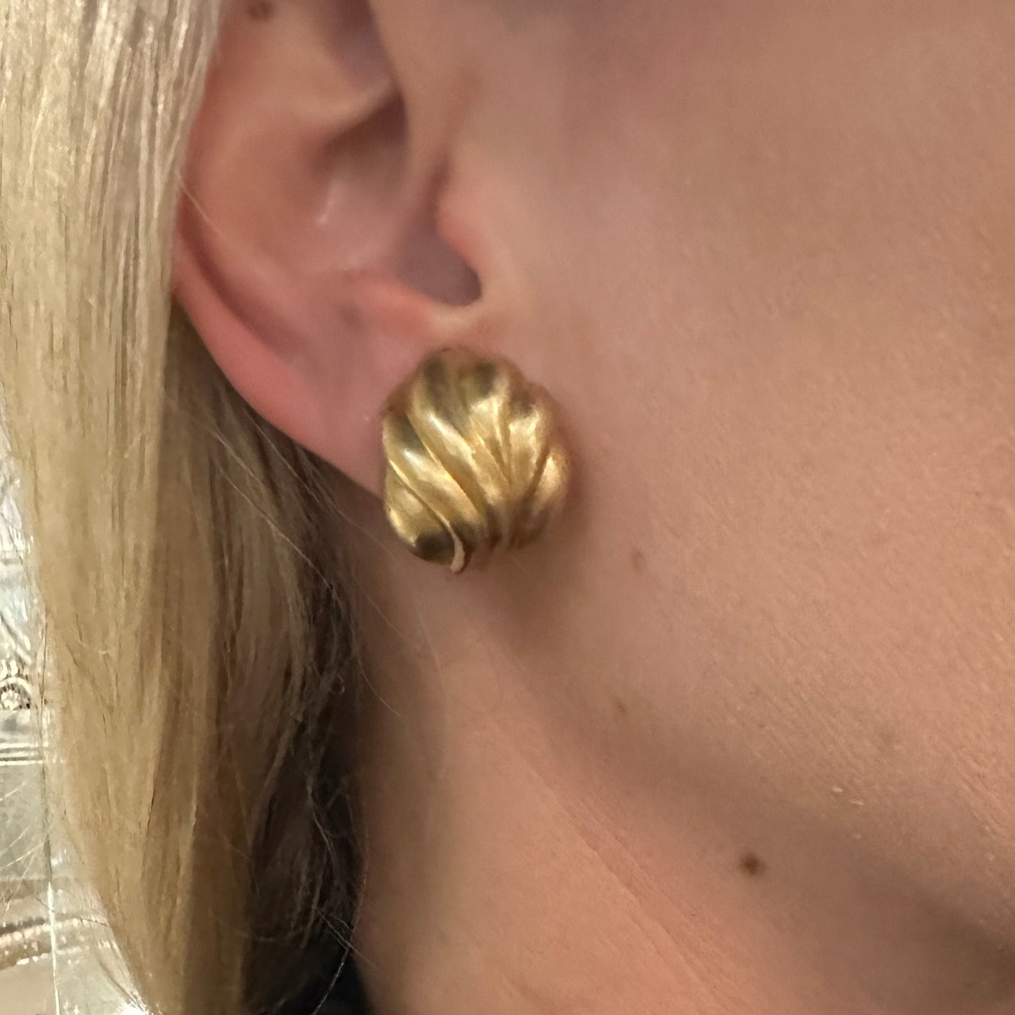 Estate 18K Yellow Gold Omega Back Sculpted Shell Earrings