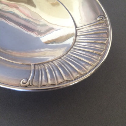 Estate Georg Jensen Sterling Silver "Cosmos" Serving Dish By Johan Rohde No. 45