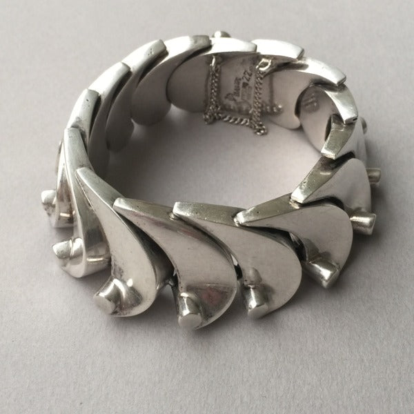 Antonio Pineda Wave Bracelet