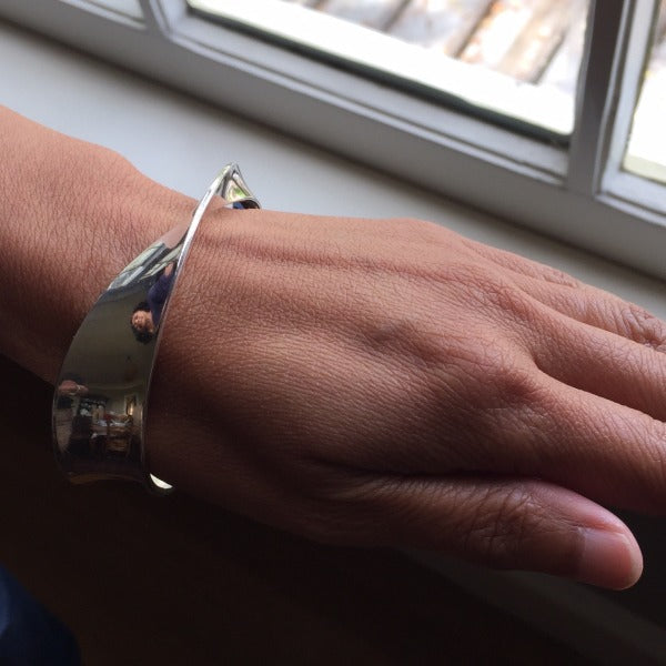 Georg Jensen Sterling Silver "Mobius" Bracelet No. 206 by Vivianna Torun