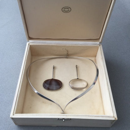 Georg Jensen Neck Ring No. 169 With Two Gemstone Drops: Fine Rutilated Quartz Drop No. 173 & Rare Natural Agate Drop By Vivianna Torun