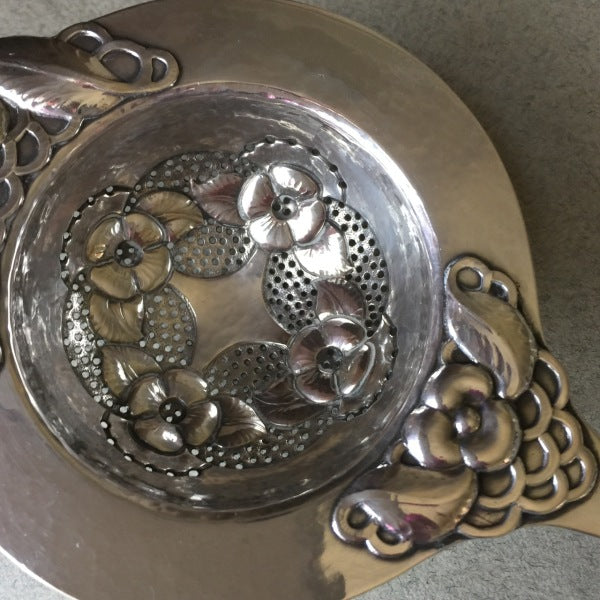 Evald Nielsen 830 Silver Art Nouveau Tea Strainer