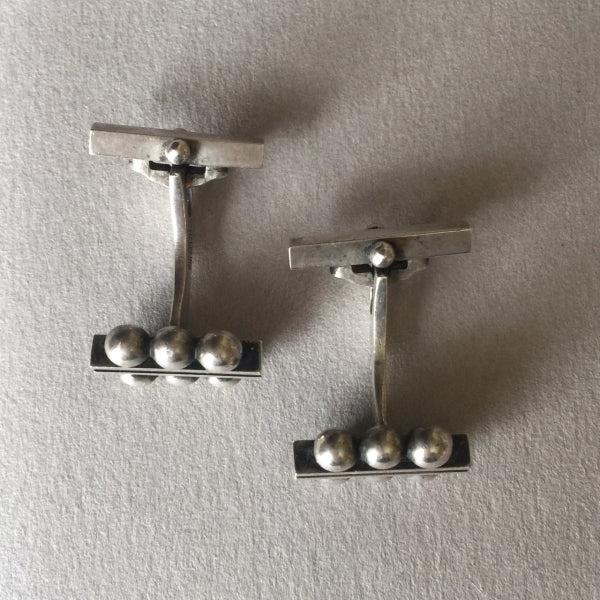 Georg Jensen Sterling Silver Set of Cufflinks No. 61B and Tie Bar No. 61 by Harald Nielsen