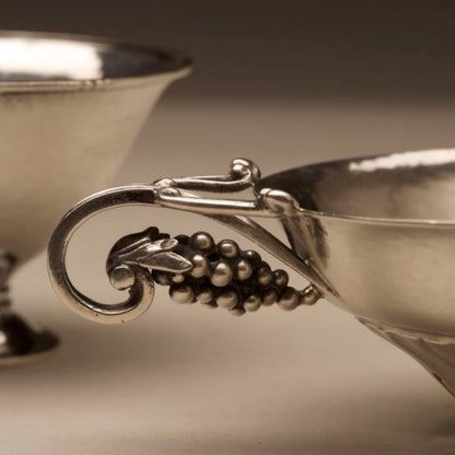 Georg Jensen tea strainer on stand no. 251