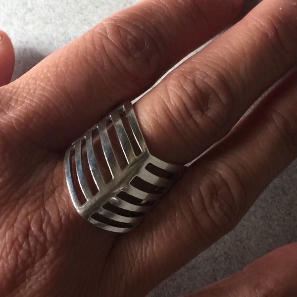 Georg Jensen Sterling Silver "Grates" Ring No. 389 by Nanna Ditzel