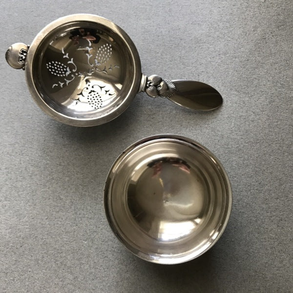 Georg Jensen Sterling Silver Cactus Tea Strainer On Stand No. 646A Very Rare