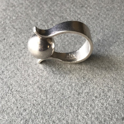 Estate Danish Sterling Silver "Ball" Ring