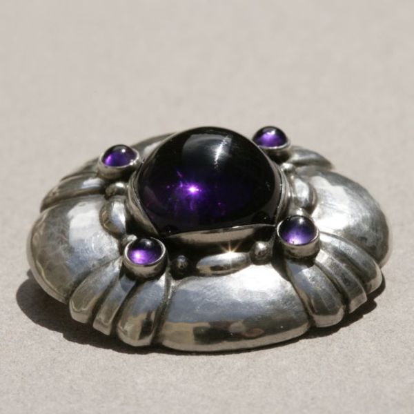 Georg Jensen Rare brooch no. 50 with Amethyst