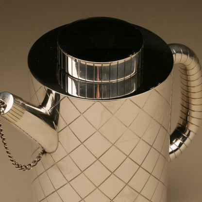 Georg Jensen Cocktail Shaker, no. 819B by Sigvaard Bernadotte