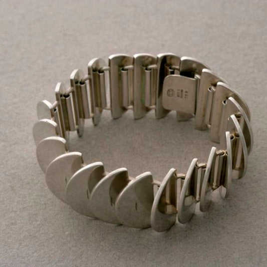 Georg Jensen "disc" bracelet no. 169  by Astrid Fog