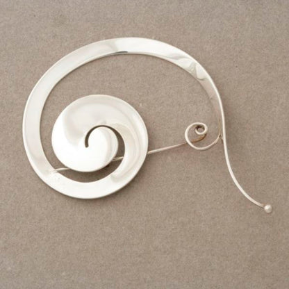 Georg Jensen brooch no. 392 by Vivianna Torun