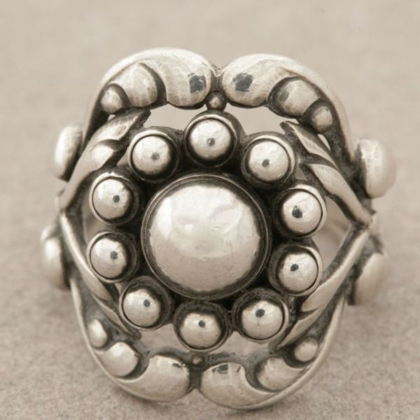 Georg Jensen "Moonlight Blossom" Ring No. 10