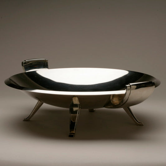 Tiffany & Co. Sterling Silver Large Mid-Century Centerpiece Bowl Designed by Oscar Riedener in 1952