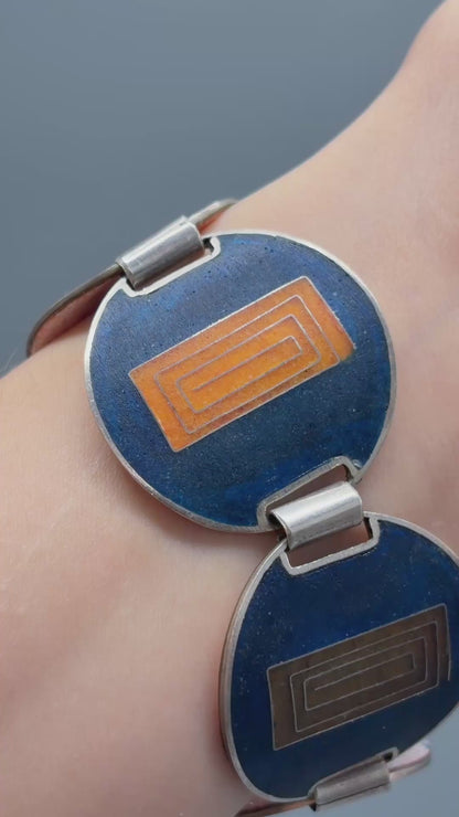Estate German Polychrome Matte Enamel & Sterling Silver Circular Link Bracelet No 9