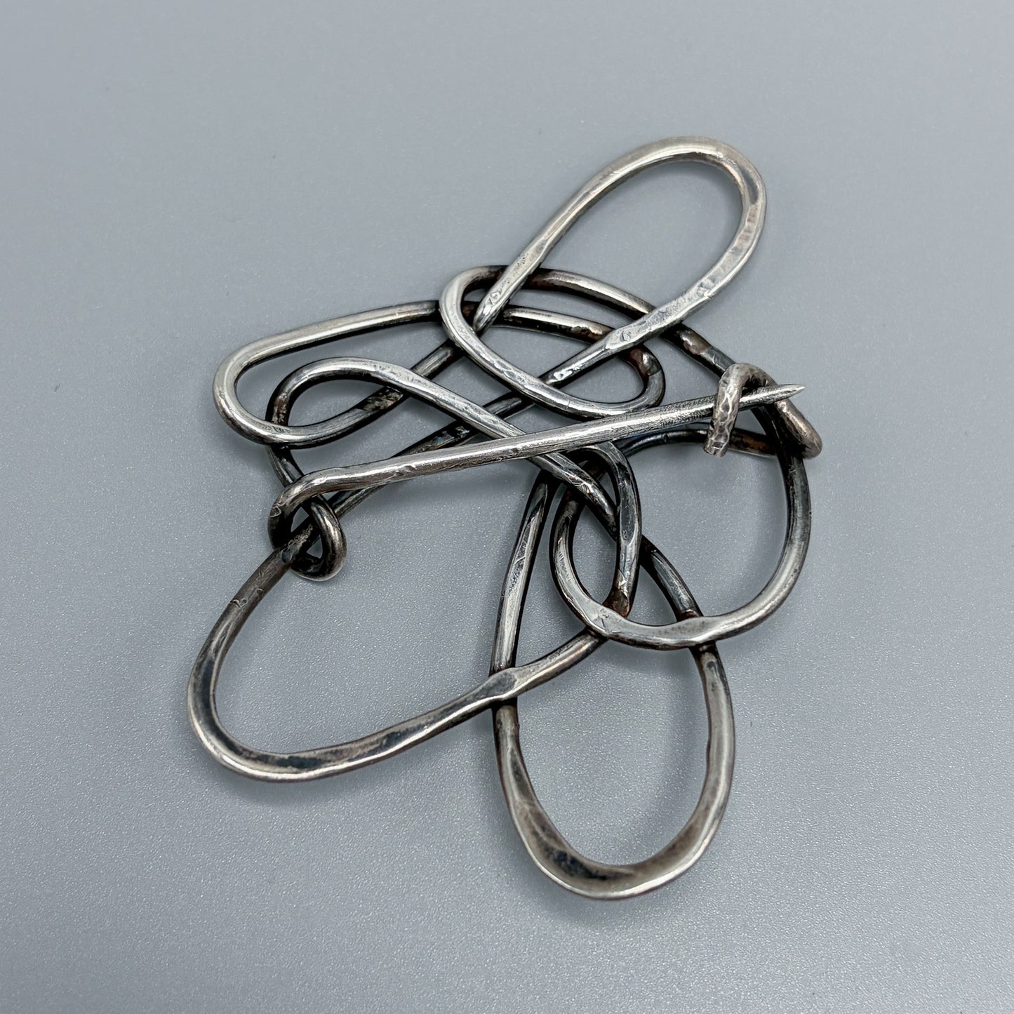Estate Sterling Silver Handmade Free Form Single Wire Brooch